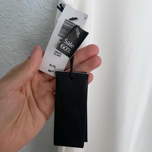 TnAction Dash Dress - Picture 4 of 4